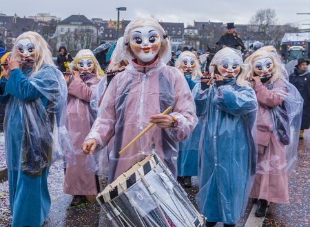 BASEL , SWITZERLAND - MARCH 08 : Participants in the Basel Carnival in Basel , Switzerland on March 08 2017. The Basel carnival has been listed as one of the top local festivities in Europeのeditorial素材