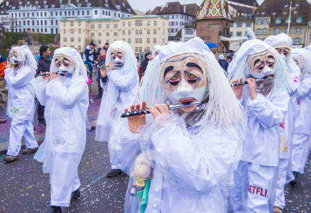 BASEL , SWITZERLAND - MARCH 08 : Participants in the Basel Carnival in Basel , Switzerland on March 08 2017. The Basel carnival has been listed as one of the top local festivities in Europeのeditorial素材