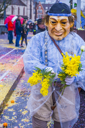 BASEL , SWITZERLAND - MARCH 08 : Participants in the Basel Carnival in Basel , Switzerland on March 08 2017. The Basel carnival has been listed as one of the top local festivities in Europeのeditorial素材