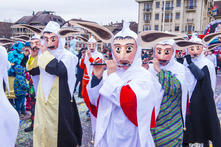BASEL , SWITZERLAND - MARCH 08 : Participants in the Basel Carnival in Basel , Switzerland on March 08 2017. The Basel carnival has been listed as one of the top local festivities in Europeのeditorial素材