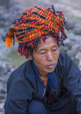 INLE LAKE , MYANMAR - SEP 07 : Portrait of Pao tribe woman in Shan state Myanmar on September 07 2017   Pao is the seventh largest ethnic nationality in Myanmarのeditorial素材