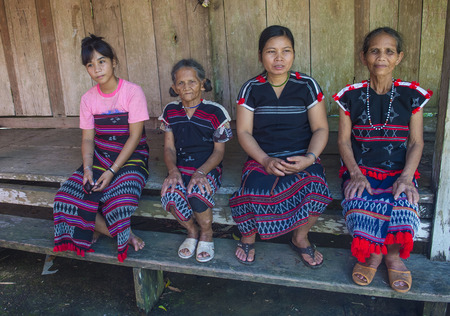 QUANG NAM , VIETNAM - OCT 07 : Women from the Cotu Minority in Quang Nam Vietnam  on October 07 2017. The Cotu minority mostly live in central Vietnam and eastern Laosのeditorial素材