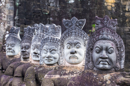 SIEM REAP , CAMBODIA - OCT 15 : Statues at the South Gate of Angkor Thom, Siem Reap Cambodia on October 15 2017 , Angkor Thom was the last and capital city of the Khmer empire.のeditorial素材