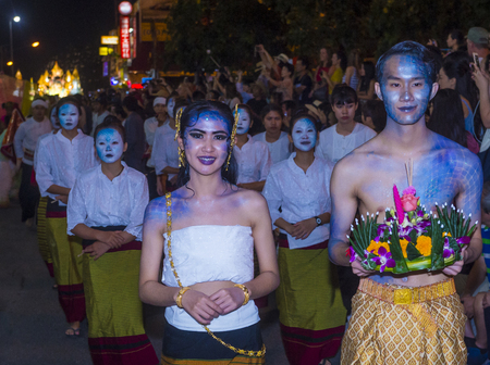 CHIANG MAI , THAILAND - NOV 04 : Participants in a parade during Yee Peng festival in Chiang Mai , Thailand on November 04 2017のeditorial素材