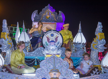 CHIANG MAI , THAILAND - NOV 04 : Participants in a parade during Yee Peng festival in Chiang Mai , Thailand on November 04 2017のeditorial素材
