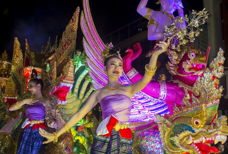 CHIANG MAI , THAILAND - NOV 04 : Participants in a parade during Yee Peng festival in Chiang Mai , Thailand on November 04 2017のeditorial素材