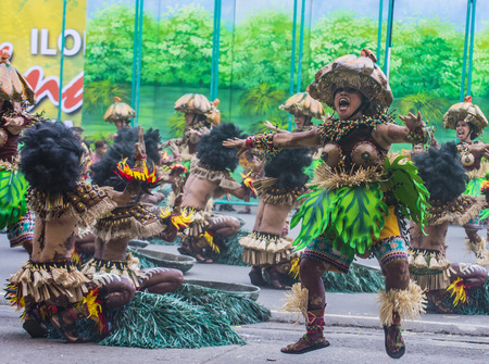 ILOILO , PHILIPPINES - JAN 28 : Participants in the Dinagyang Festival in Iloilo Philippines on January 28 2018. The Dinagyang is religious and cultural festival that honor the Santo NiÃ±oのeditorial素材