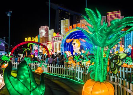 SINGAPORE - FEB 21 : The Year of the Dog Celebration lanterns at River Hongbao in Singapore on Februery 21 2018. The event is held anualy at The Marina Bay to welcome Lunar New Year.のeditorial素材