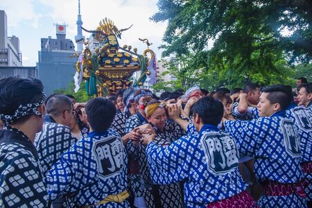 TOKYO - MAY 19 : Participants in the Kanda Matsuri in Tokyo, Japan on May 19 2018. Kanda Matsuri is one of three main festivals of Tokyo, Japanのeditorial素材