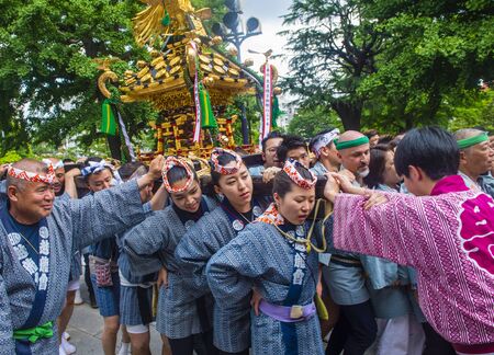 TOKYO - MAY 19 : Participants in the Kanda Matsuri in Tokyo, Japan on May 19 2018. Kanda Matsuri is one of three main festivals of Tokyo, Japanのeditorial素材
