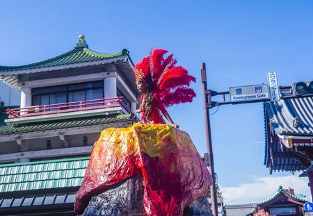 TOKYO - AUG 25 : Participant in the Asakusa samba carnival in Tokyo Japan on August 25 2018. The Asakusa samba carnival is the largest of its kind in the northern hemisphere.のeditorial素材