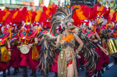 TOKYO - AUG 25 : Participants in the Asakusa samba carnival in Tokyo Japan on August 25 2018. The Asakusa samba carnival is the largest of its kind in the northern hemisphere.のeditorial素材