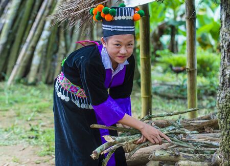 BAM NA OUAN , LAOS - AUG 13 : Girl from the Hmong Minority in Bam Na Ouan village Laos on August 13 2018. The Hmong minority is one of the 49 ethnic groups of Laosのeditorial素材