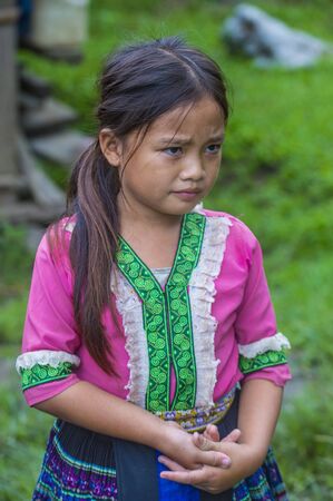 BAM NA OUAN , LAOS - AUG 13 : Girl from the Hmong Minority in Bam Na Ouan village Laos on August 13 2018. The Hmong minority is one of the 49 ethnic groups of Laosのeditorial素材