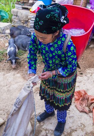 DONG VAN , VIETNAM - SEP 16 : The weekend market in Dong Van Vietnam on September 16 2018. The market is a trading place for ethnic groups from the surrounding hillsのeditorial素材