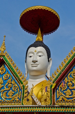 Face of buddha with blue sky, Thailand.のeditorial素材