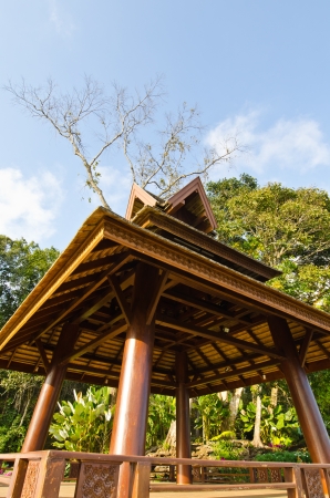 Beautiful Thai style hall with blue sky at the Bhubing palace, Thailand.のeditorial素材