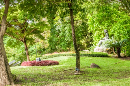 Statue of Somdet Phra Srinagarindra Boromarajajonani in public park, Thailandの写真素材