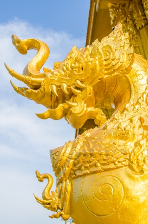 Thai style molding art at Paknamjoelo temple, Thailandの写真素材