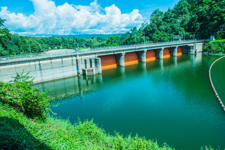 Landscape view of Kio Lom dam, Thailandの写真素材