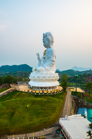 Beautiful Guan Yin statue at Huay Pla Kang temple, Thailand.のeditorial素材