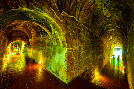 The ancient tunnel of Umong temple, Thailand.のeditorial素材