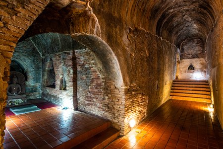 The ancient tunnel of Umong temple, Thailand.のeditorial素材