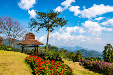 Doi Kiew Lom view point in Huai Nam Dang national park, Thailand.の写真素材