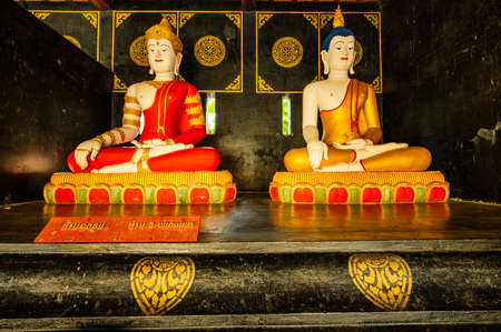 Old Buddha statue of Chedi Luang Varavihara temple, Chiang Mai province.のeditorial素材