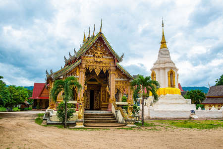 Phrathat Chang Khoeng temple in Mae Chaem district, Thailand.のeditorial素材