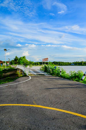PHAYAO, THAILAND - August 12, 2020 : Check in point of Rong Tio Reservoir in Phu Kam Yao district, Phayao province.のeditorial素材