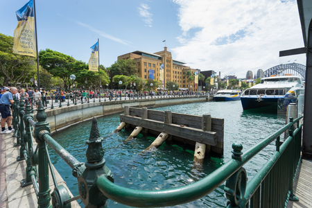 Sydney, Australia - February 19 2017: View of the Sydney Harbor and cityscape.のeditorial素材