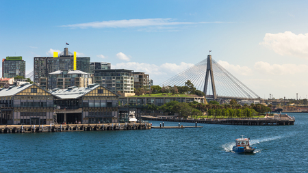 Sydney, Australia - February 19, 2017: View of the Sydney Harbor and cityscape.のeditorial素材