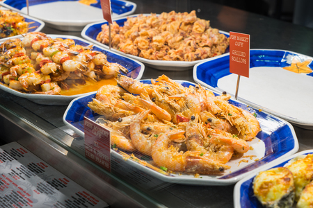 Sydney, Australia - February 24, 2017: Various seafood in Sydney Fish Market, Sydney.のeditorial素材