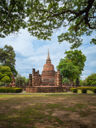 Sukhothai Historical Park the ruins of Sukhothai, literally 'dawn of happiness', capital of the Sukhothai Kingdom in the 13th and 14th centuries in north central Thailand. It is near the city of Sukhothai, capital of Sukhothai Province.の写真素材
