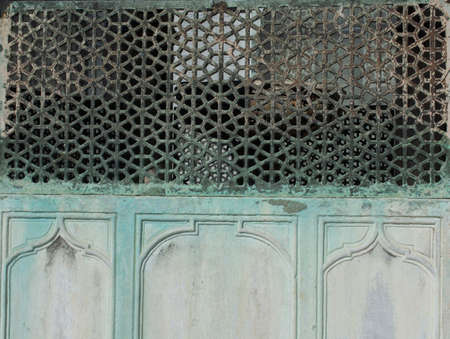Example of Ottoman style art patterns applied on metals