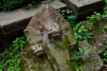 Naga scultpure at Beng Mealea