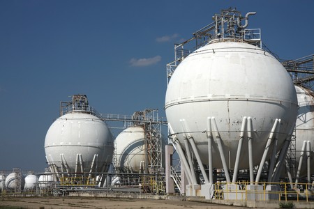 tanks in oil refinery factoryの写真素材