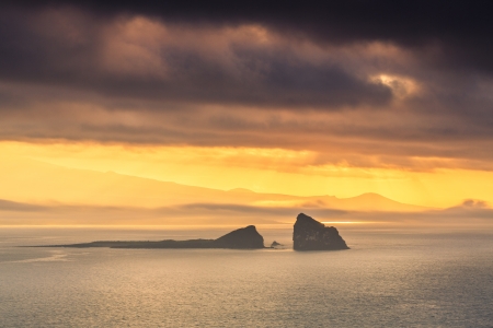 Sunrise over the islandsの写真素材