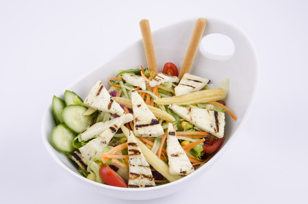 grilled hellim cheese mediterranean saladの写真素材