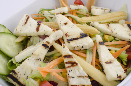 grilled hellim cheese mediterranean saladの写真素材