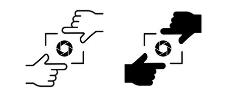 Photo camera icon vector set. Camera lens symbolのイラスト素材