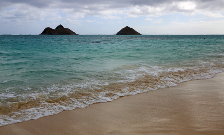 Cloudy day on Lanikai Beach - Oahu, Hawaiiの写真素材