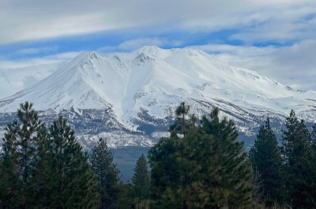 Mount Shasta - Californiaの写真素材