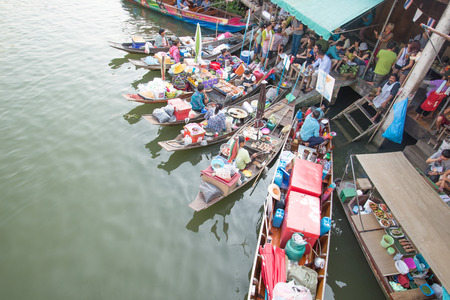 amphawa floating market in thailand  Photo taken 3 3 2014のeditorial素材