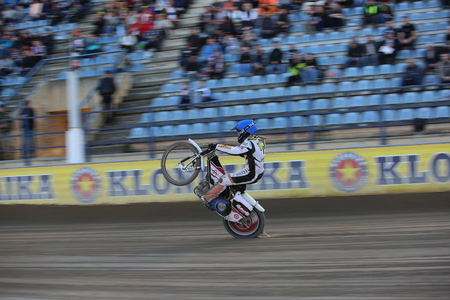 DAUGAVPILS, LATVIA -September 24, 2017: Speedway riders on the track. Open individual Latvian championship 2017のeditorial素材