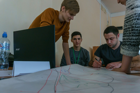 Millerovo/ Rostov region/ Russia - 31 March 2018: Workshop in the city of Millerovo with young schoolchildren and architects are developing a project of a city park and a streetのeditorial素材
