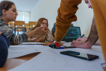 Millerovo/ Rostov region/ Russia - 31 March 2018: Workshop in the city of Millerovo with young schoolchildren and architects are developing a project of a city park and a streetのeditorial素材