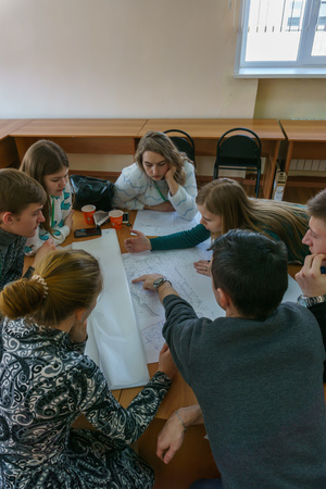 Millerovo/ Rostov region/ Russia - 31 March 2018: Workshop in the city of Millerovo with young schoolchildren and architects are developing a project of a city park and a streetのeditorial素材