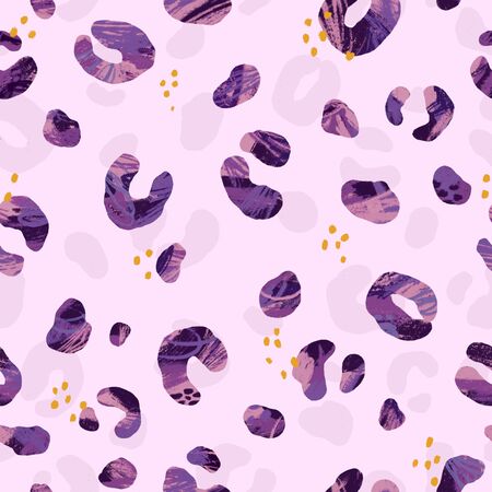 Fancy violet leopard skin print. Seamless pattern